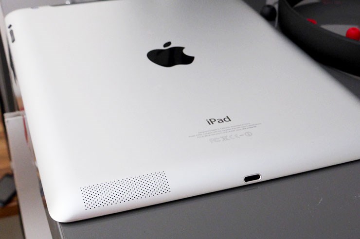 Apple-iPad-4-Retina-test-uživo-(8).jpg